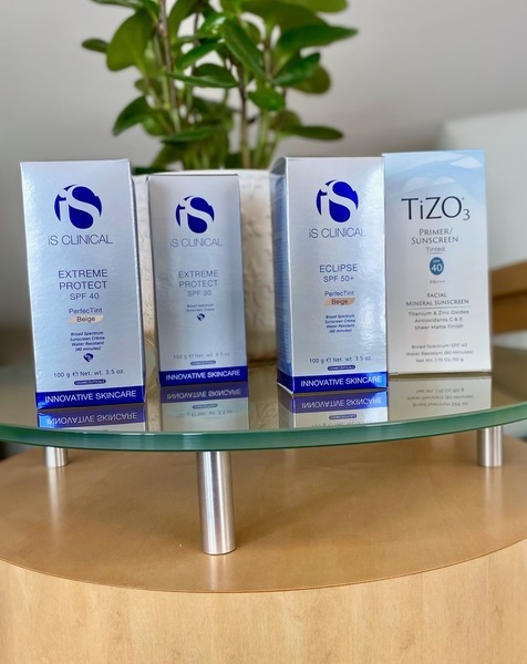 Sunscreen products at Truyu.