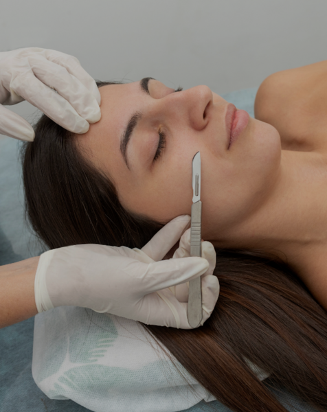 A person getting a dermaplane treatment at Truyu.