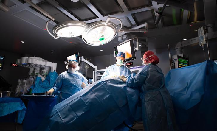 A surgeon performing a surgery at Altru hospital.