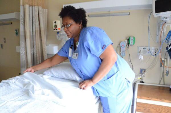 5 Ways Being a CNA Could Help Your Future Nursing Career