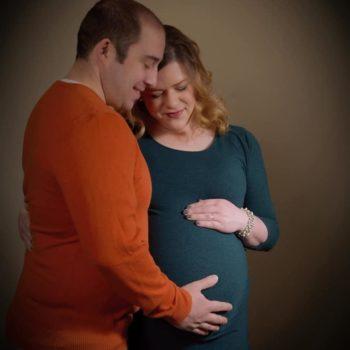pregnant couple